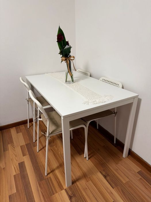 Mesa de jantar como nova