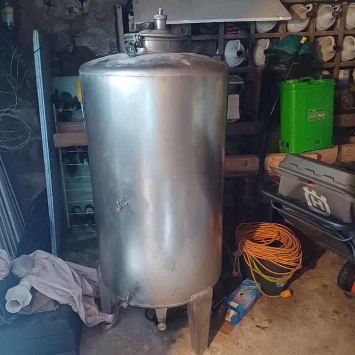 Cuba em inox 250 litros