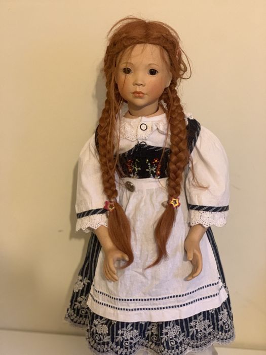 Lalka porcelanowa Alexa Linda Mason 78