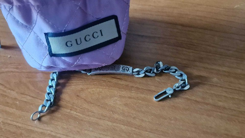 Pulseira prata Gucci