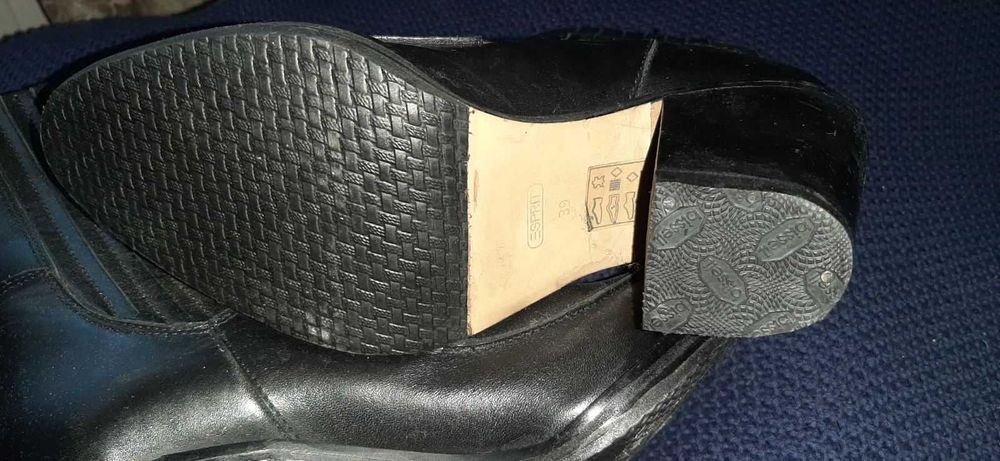 сапожки-казаки фирмы Esprit