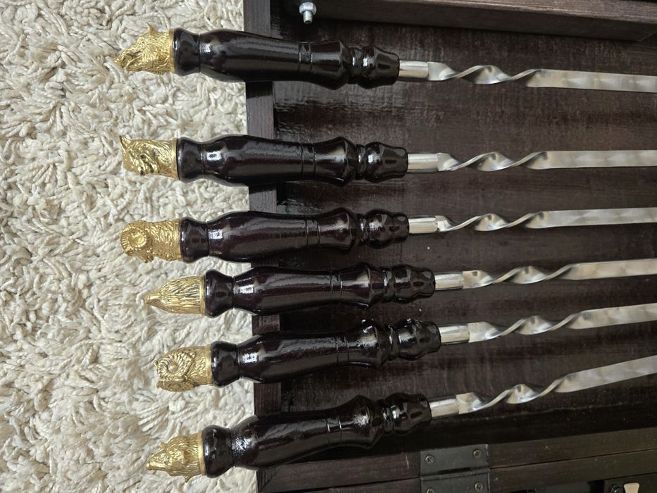 Єксклюзив Стіл- Кейс ручна робота