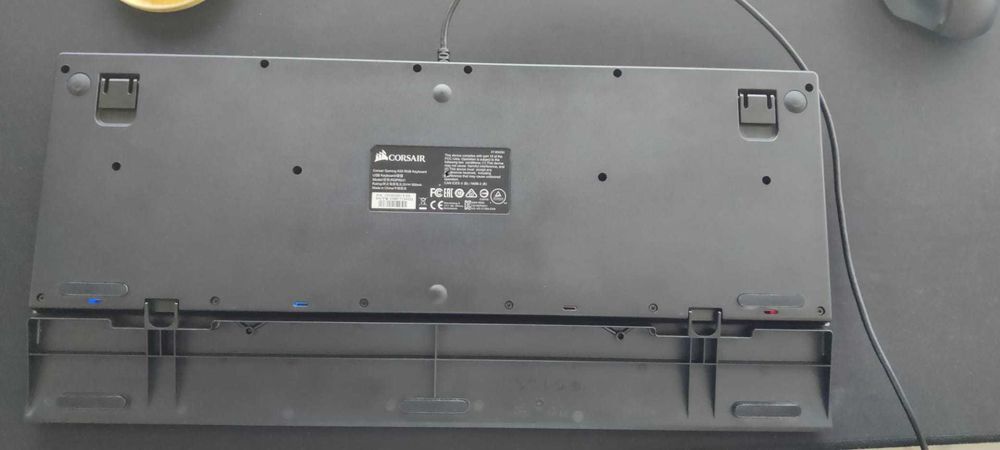 Teclado Gaming Corsair K55 RGB