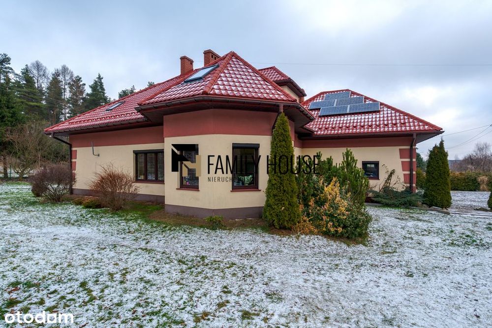 Dom wolnostojący w pożądanej lokalizacji.