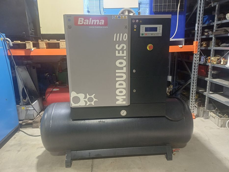 Kompresor 11kw z osuszaczem na zbiorniku 500l