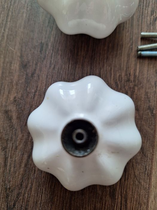 Продам ручки для шафи Ferro Fiori для комода, тумбочки  тощо