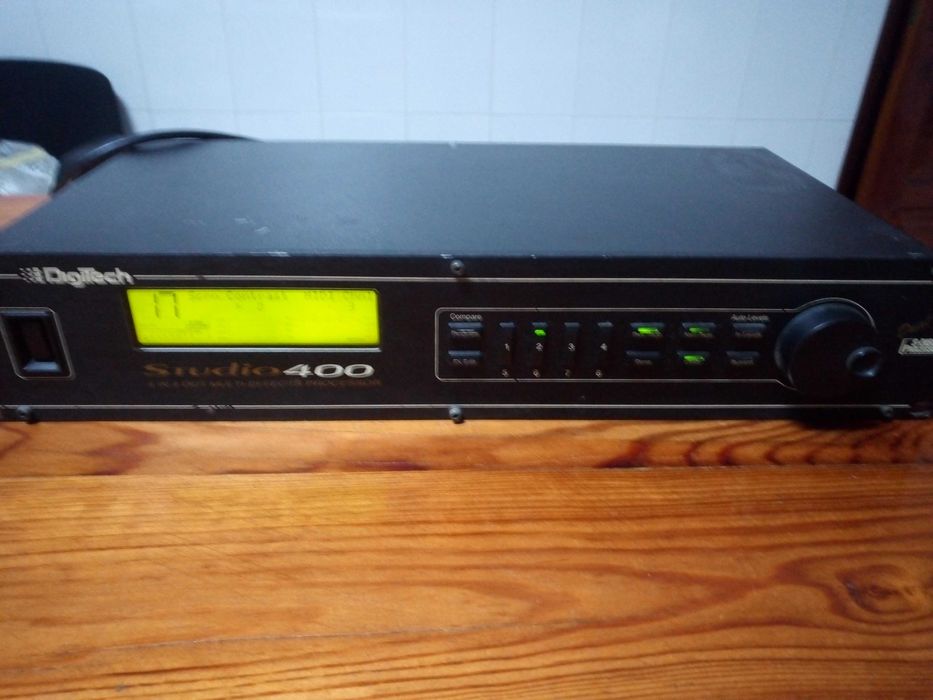 Digitech Studio 400