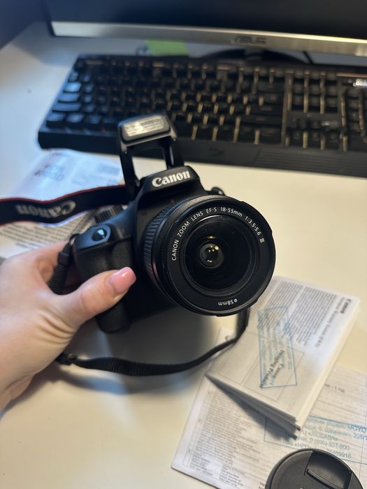 Фотоапарат Canon EOS4000D (в ідеальному стані)