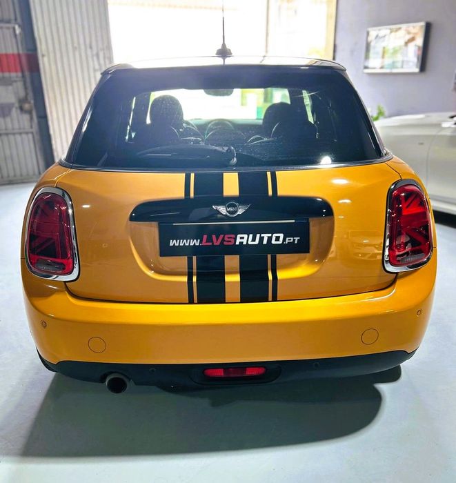 MINI 5 Portas Cooper D Seven