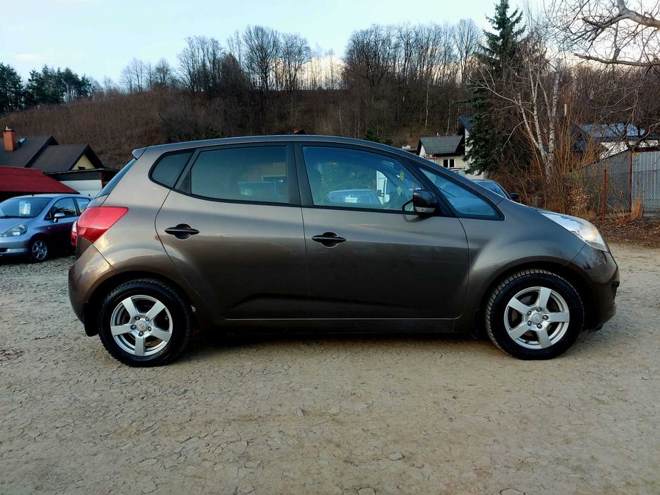 Kia Venga model 2013r.1,4CRDI 90KM 176tys bez rdzy Klimatronik