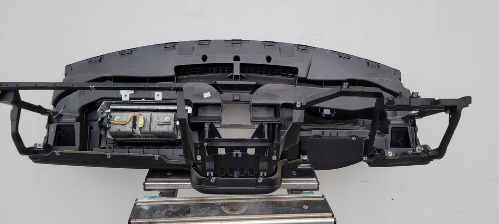 kokpit deska airbag pasy sensor vw golf v jetta