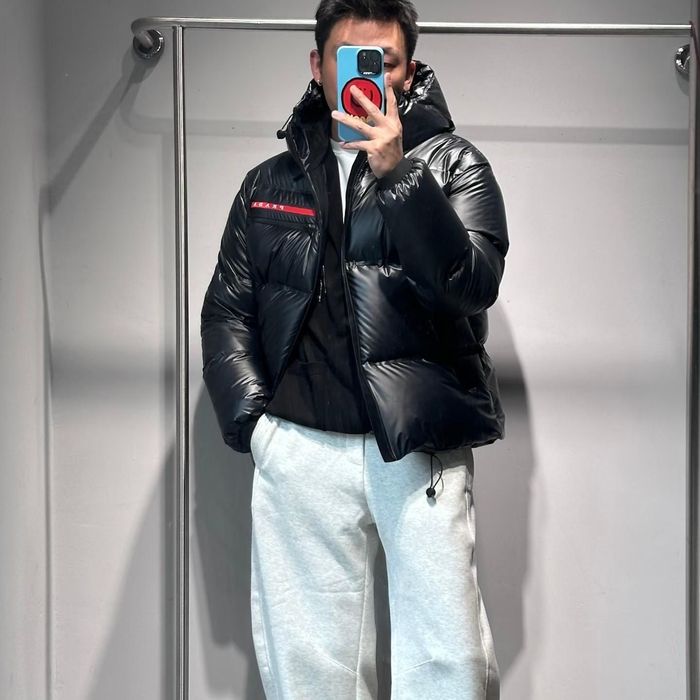 Куртка пуховик Prada ЧИТАТИ ОПИС