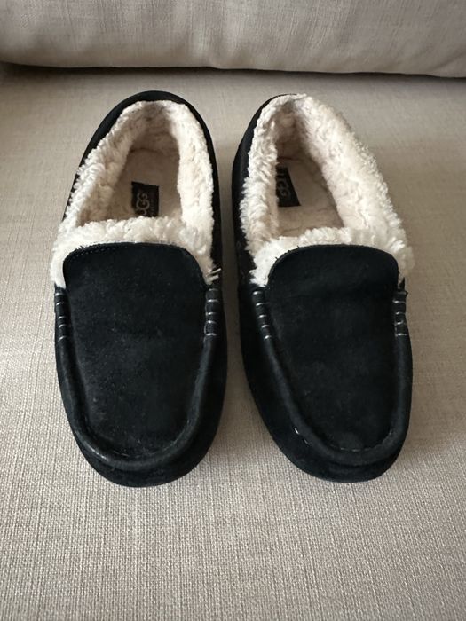 Мокасини утеплені UGG. р. 38-39.