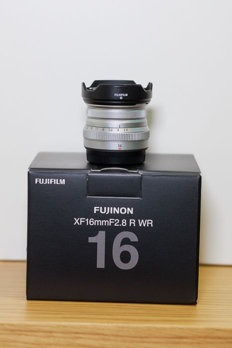 Fujifilm XT2 + Fujinon 16mm 2.8 R WR