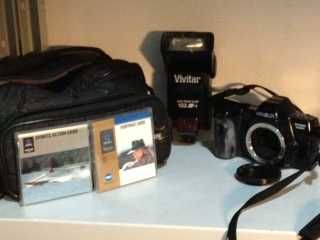 Minolta Dynax 7000i +35-105mm + Filters64586094809218120