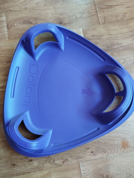 Санки- льодянки.