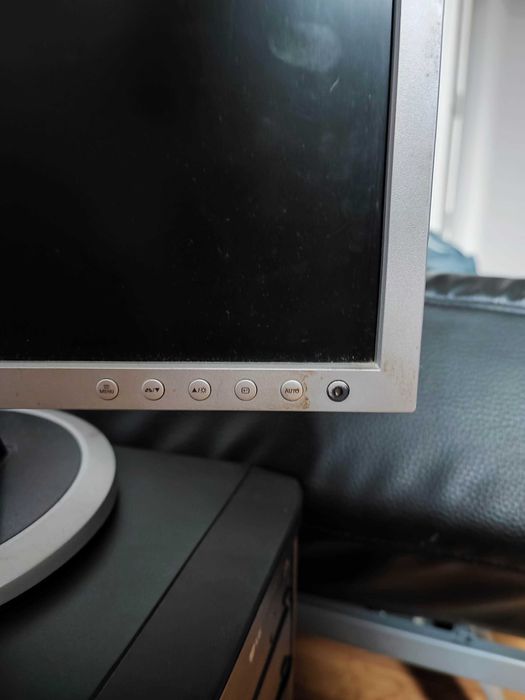 Monitor LCD 19 Samsung 940NW