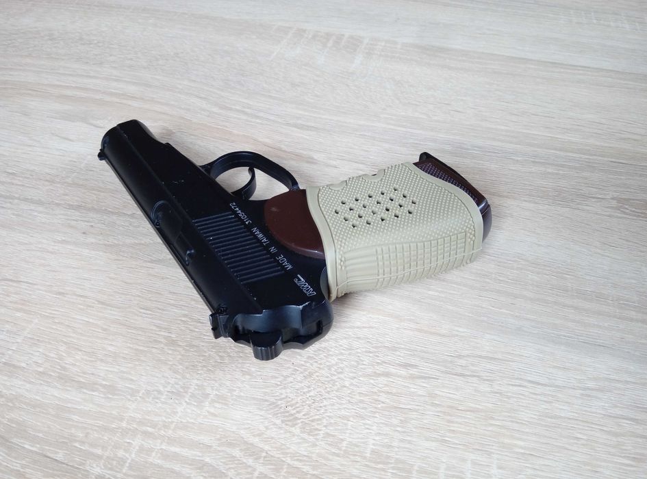 Резиновая накладка на рукоятку для пистолета Glock и других, для АК ...