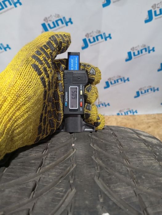 Шини Michelin Latitude Alpin LA2 235/55 R18 104H XL Б/У 6 мм