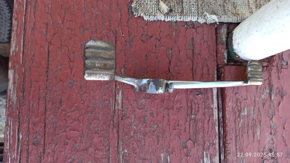 Продам ніжку перемикання передач Іж ( Юпітер, Планета)