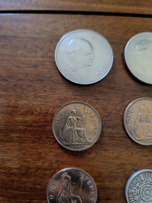 Lote de moedas britânicas antigas