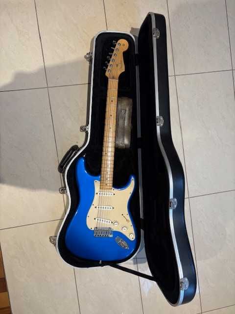 Fender American Standard Stratocaster 2006 Chrome Blue USA Strat