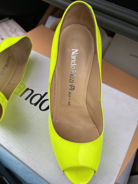 Red Valentino, Nando Muzi, Armani