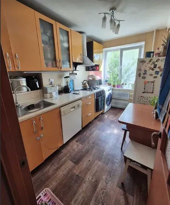 Продам 2-к квартиру на пр. Мира, Левобережный-3