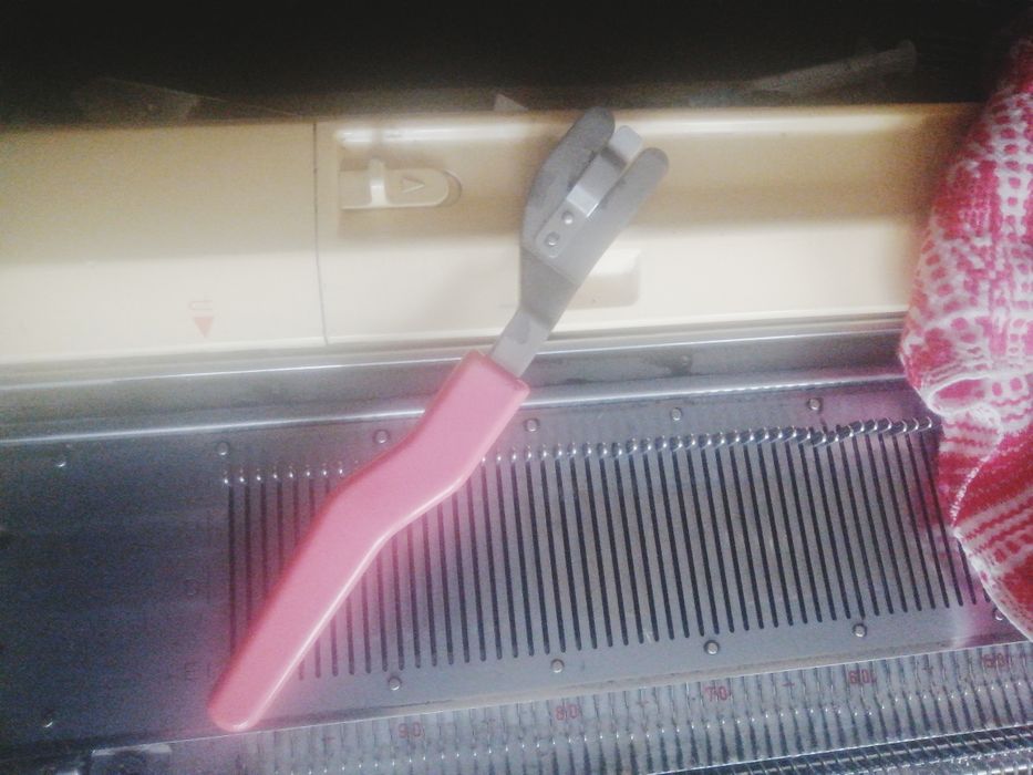 Продам селекторный рычаг для вязальной машины  Toyota ks858