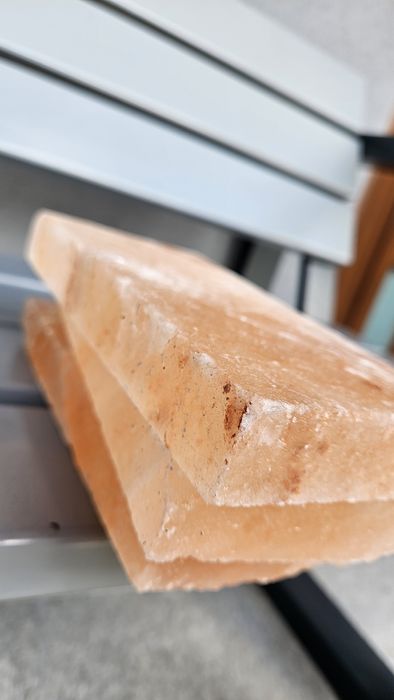 Cegła solna himalajska