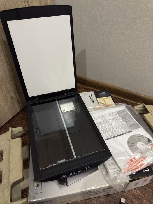 Сканер CanoScan Lide 120