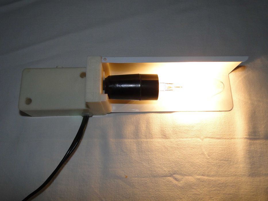 Lampka do barku szafki PRL