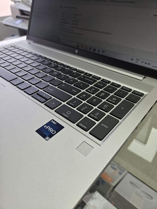 HP EliteBook 650 G9 Intel Core i5-1245U/16GB/1TB SSD/15.6"