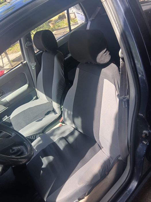 Renault clio 1.1i