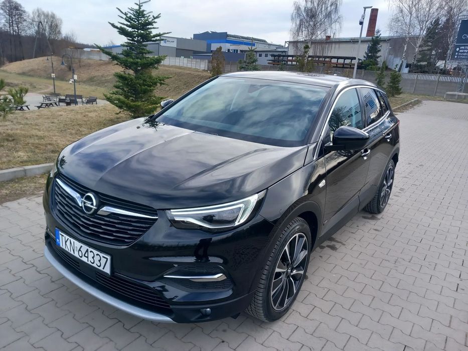 Opel Grandland X 4x4 1,6 hybrid 4 300km