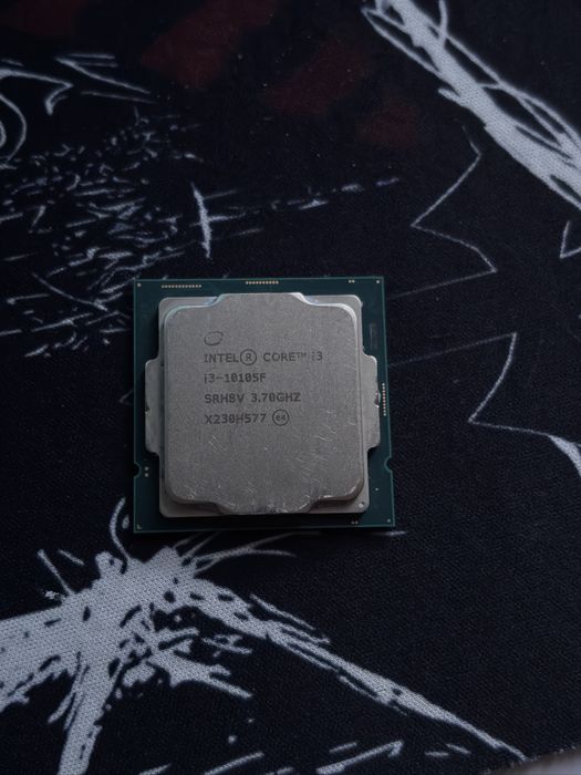 Procesor Intel Core i3-10105F + Oryginalne Chłodzenie stan idealny