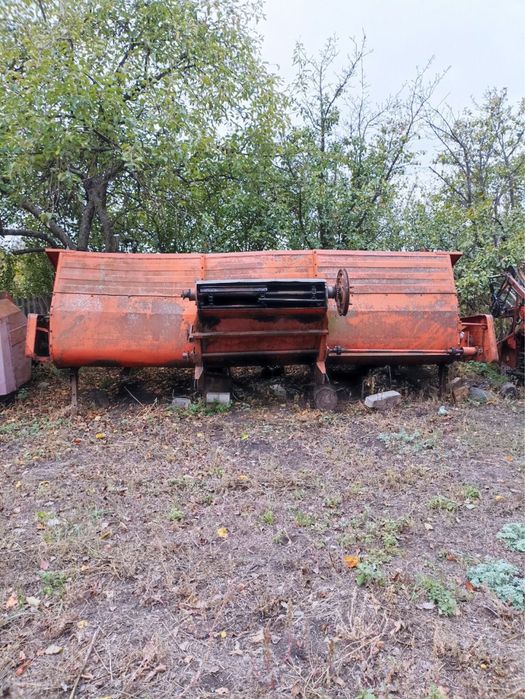 Продам комбаїн ніва