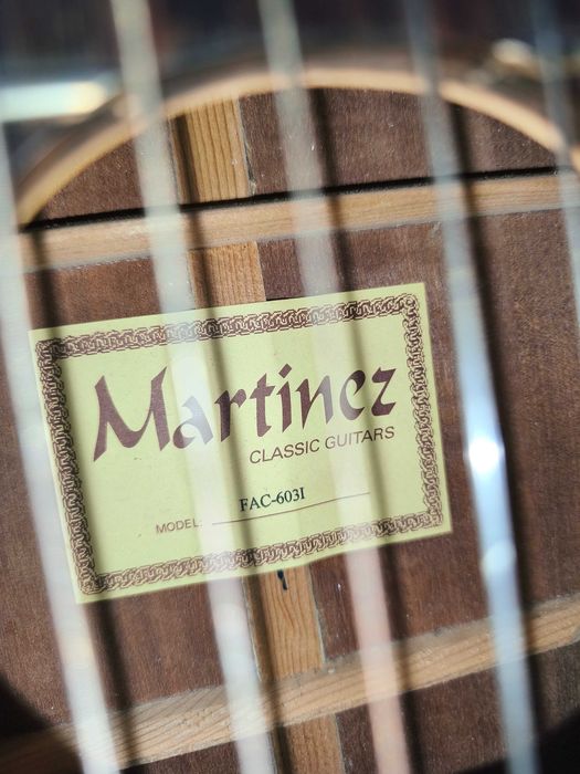 Gitara klasyczna Martinez