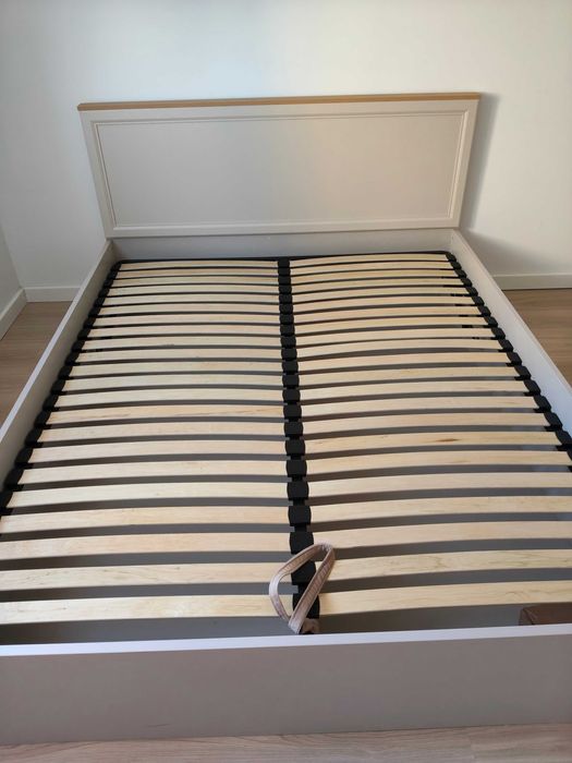 Nowe łóżko ze skrzynią 160x200