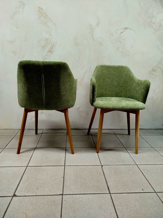 Stylowe krzesła do jadalni i salonu-Komfort i design