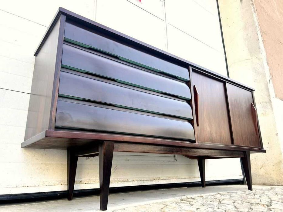 Aparador Pau Santo olaio vintage 182comp x 50,5prof x 89alt