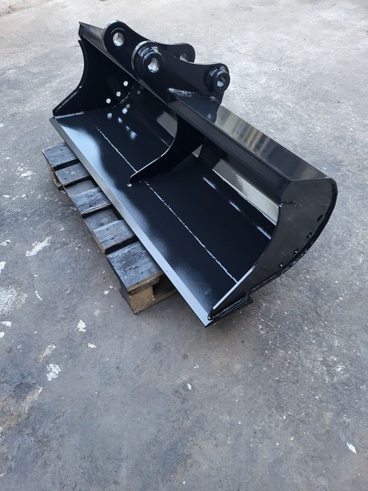 Łyżka skarpowa 150cm do koparki koparkoładowarki JCB 3cx 4cx