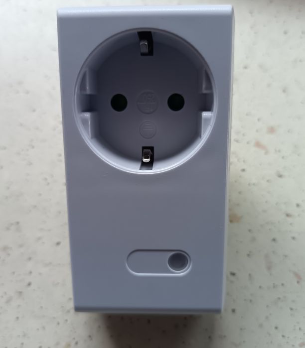 4nowe gniazda sterowane+pilot,darnowa przesyłka do paczkomatu