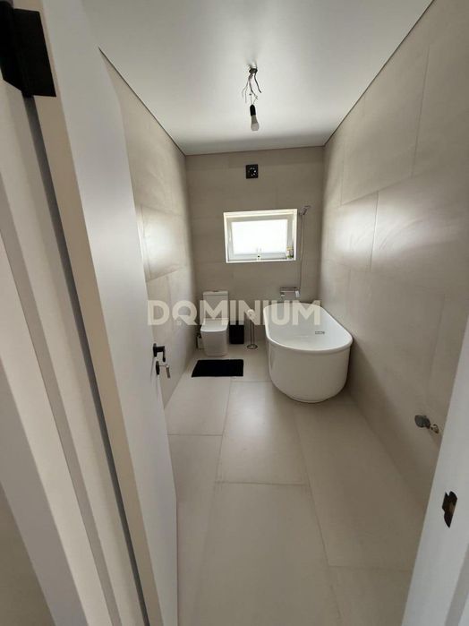 Продаж затишного будинку в м.Тячів