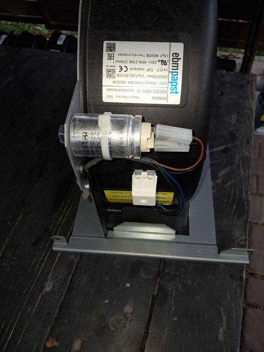 Wentylator promieniowy Ebmpapst K2E225-RB92-09 K2E225-AB92-09