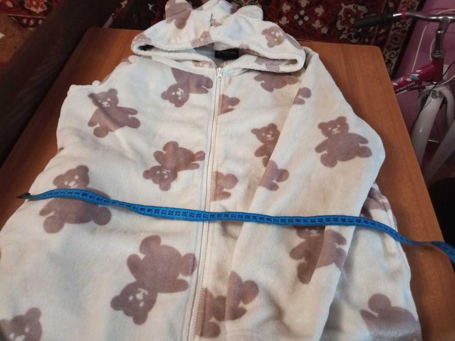 Продається кігурумі жіноче