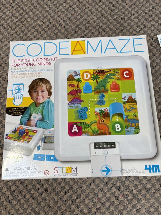 Перший набір для програмування 4M Code-A-Maze