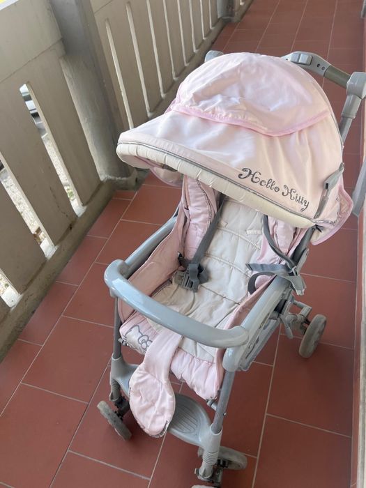 Carrinho da hello kitty