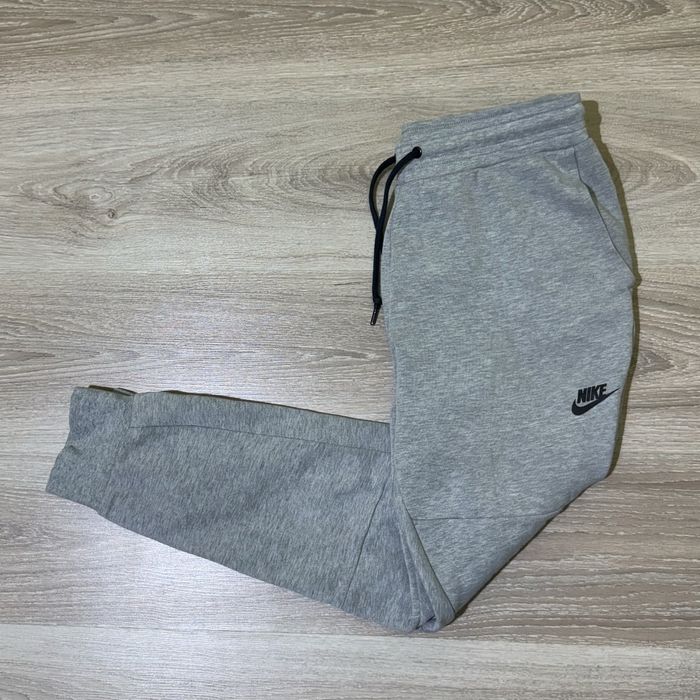 Спортивні Штани Nike Tech Fleece