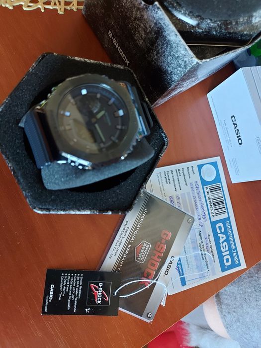 Продам мужские наручные часы Casio G-SHOCK Classic GM-2100N-2AER